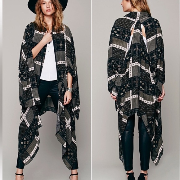 Free People Tops - Free People Festival boho oversized cape flowy duster - Twilight stars